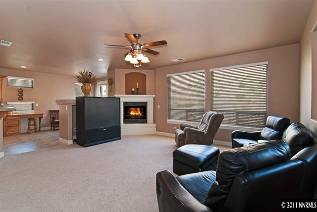 7310 Hurst Park Road Reno, NV 89502 - Photo 7 of 13 Photo 7