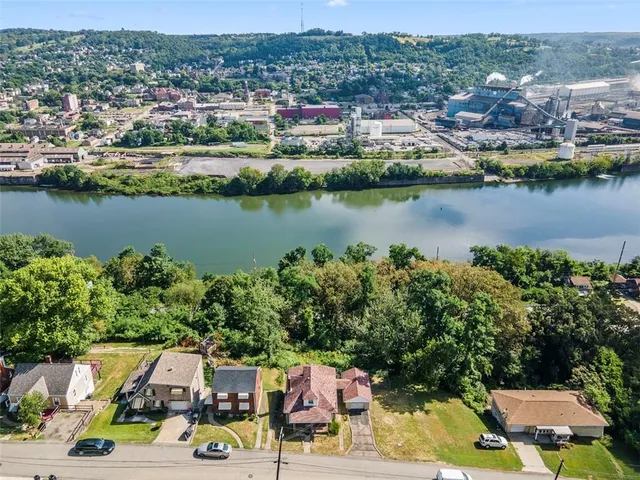 $156,000 | 3909 Inland Avenue, West Mifflin, PA 15122