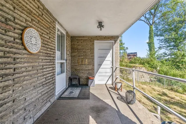 $156,000 | 3909 Inland Avenue, West Mifflin, PA 15122