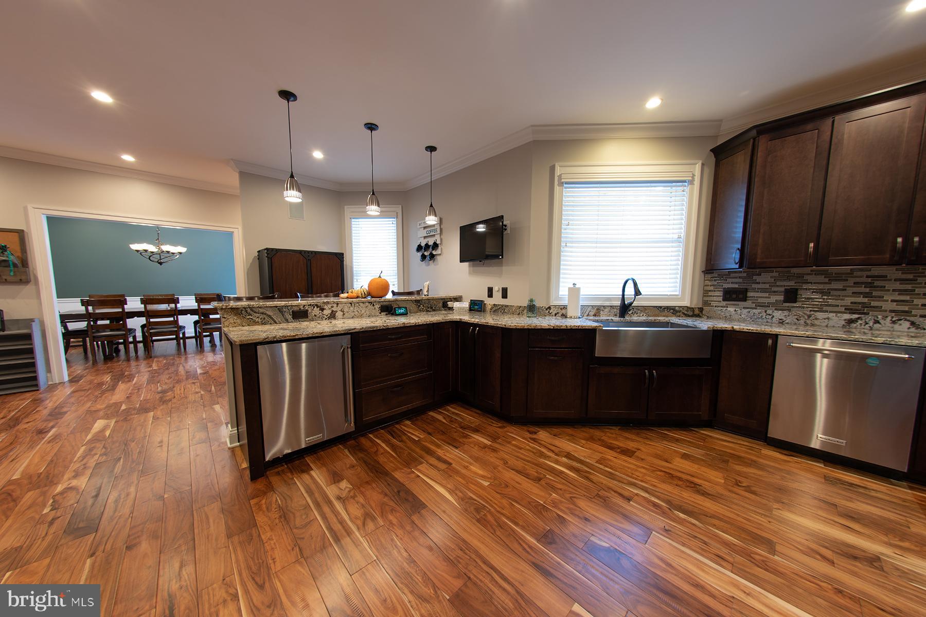 219 Old Magothy Bridge Road Pasadena, MD 21122 - Photo 25 of 85 1st floor kitchen