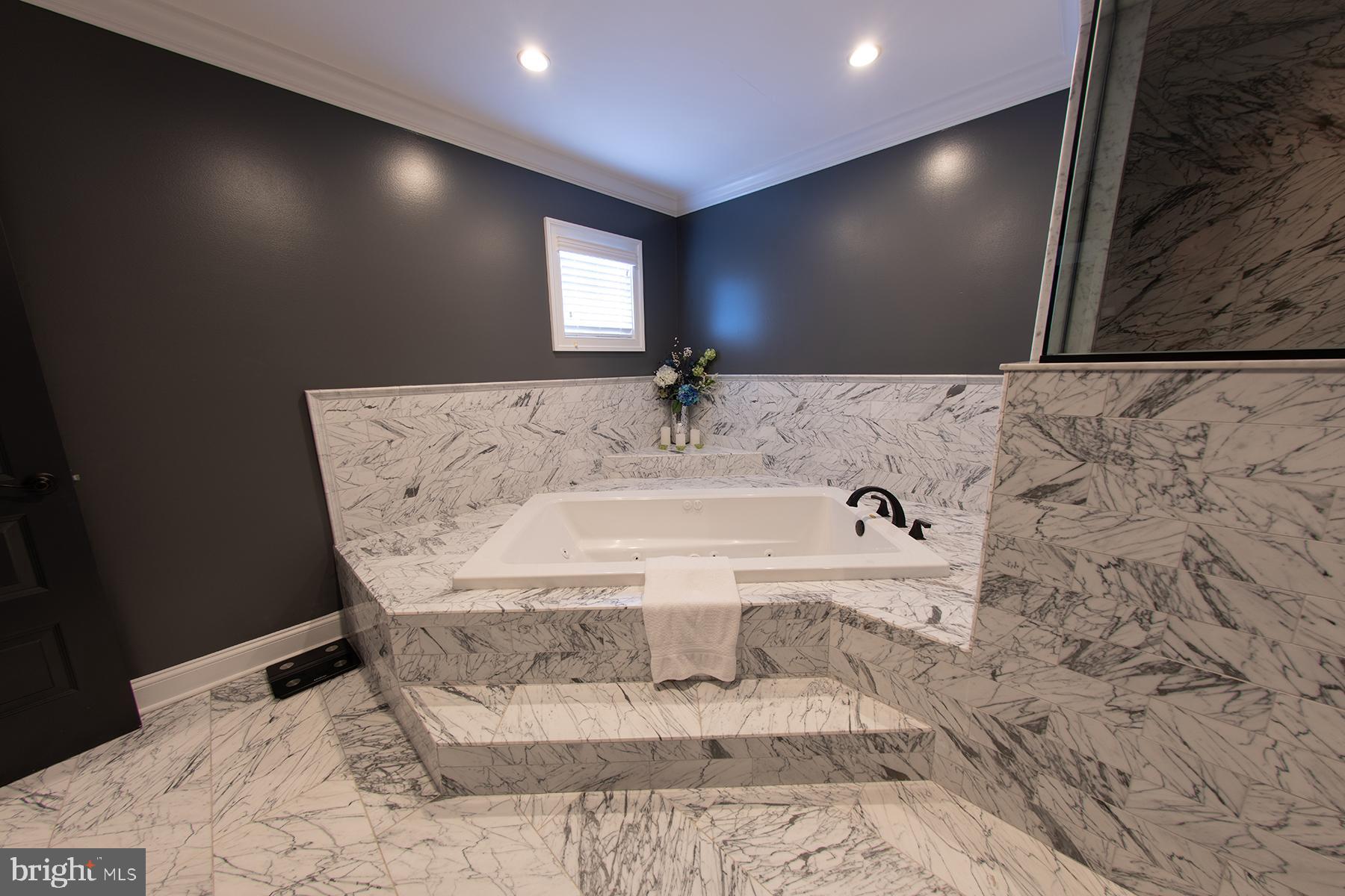 219 Old Magothy Bridge Road Pasadena, MD 21122 - Photo 53 of 85 2nd floor Master bathroom