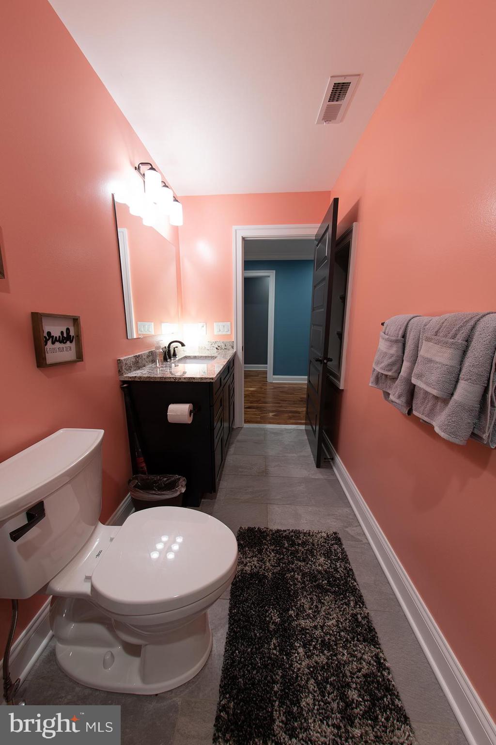 219 Old Magothy Bridge Road Pasadena, MD 21122 - Photo 63 of 85 2nd floor full hall bathroom