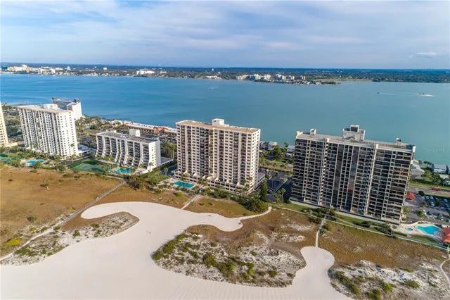 $5,000 | 1270 Gulf Boulevard, Unit 708, Clearwater, FL 33767