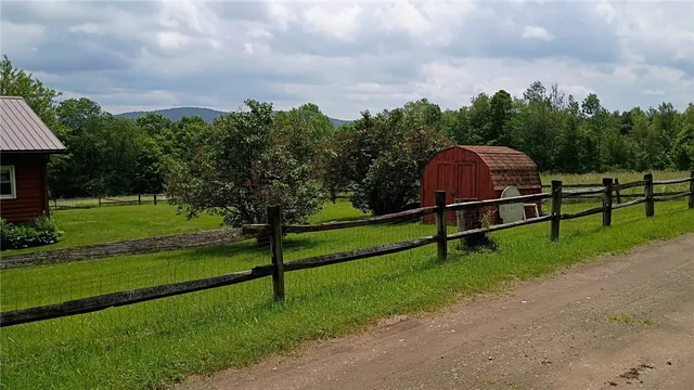 $350,000 | 372 Windsong Road, Harpersfield, NY 13786