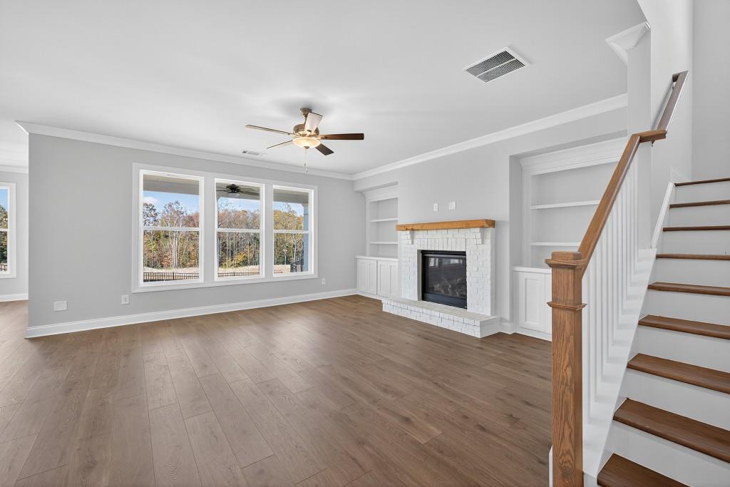 5583 Spring Street Flowery Branch, GA 30542 - Photo 6 of 60