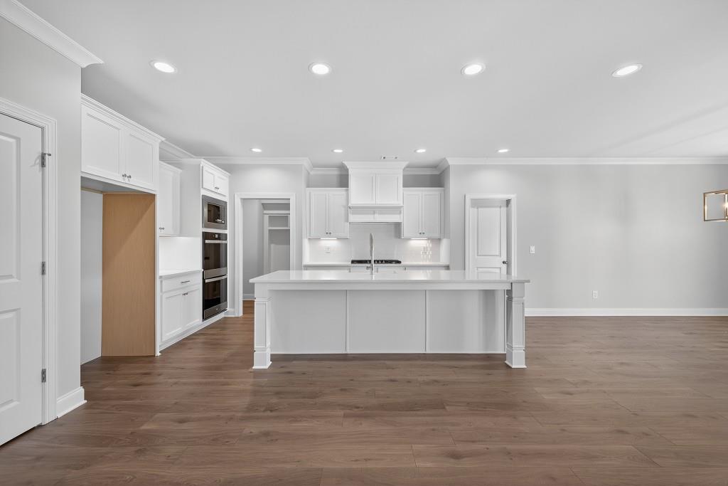 5583 Spring Street Flowery Branch, GA 30542 - Photo 10 of 60