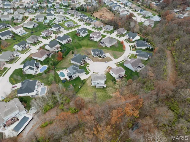 $624,900 | 848 Evergreen Forest Drive, St. Peters, MO 63376