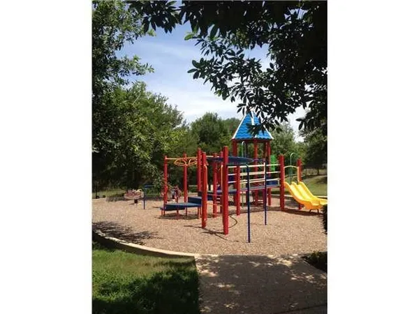 $2,500 | 2204 Voyageurs Lane, Austin, TX 78747