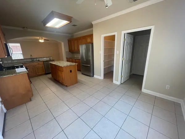 $2,500 | 2204 Voyageurs Lane, Austin, TX 78747