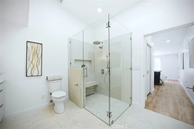 $724,500 | 1462 Merion Way, Unit M2 30K, Seal Beach, CA 90740