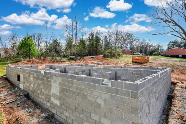 $520,000 | 60 East Fork Drive, Clarksville, TN 37042