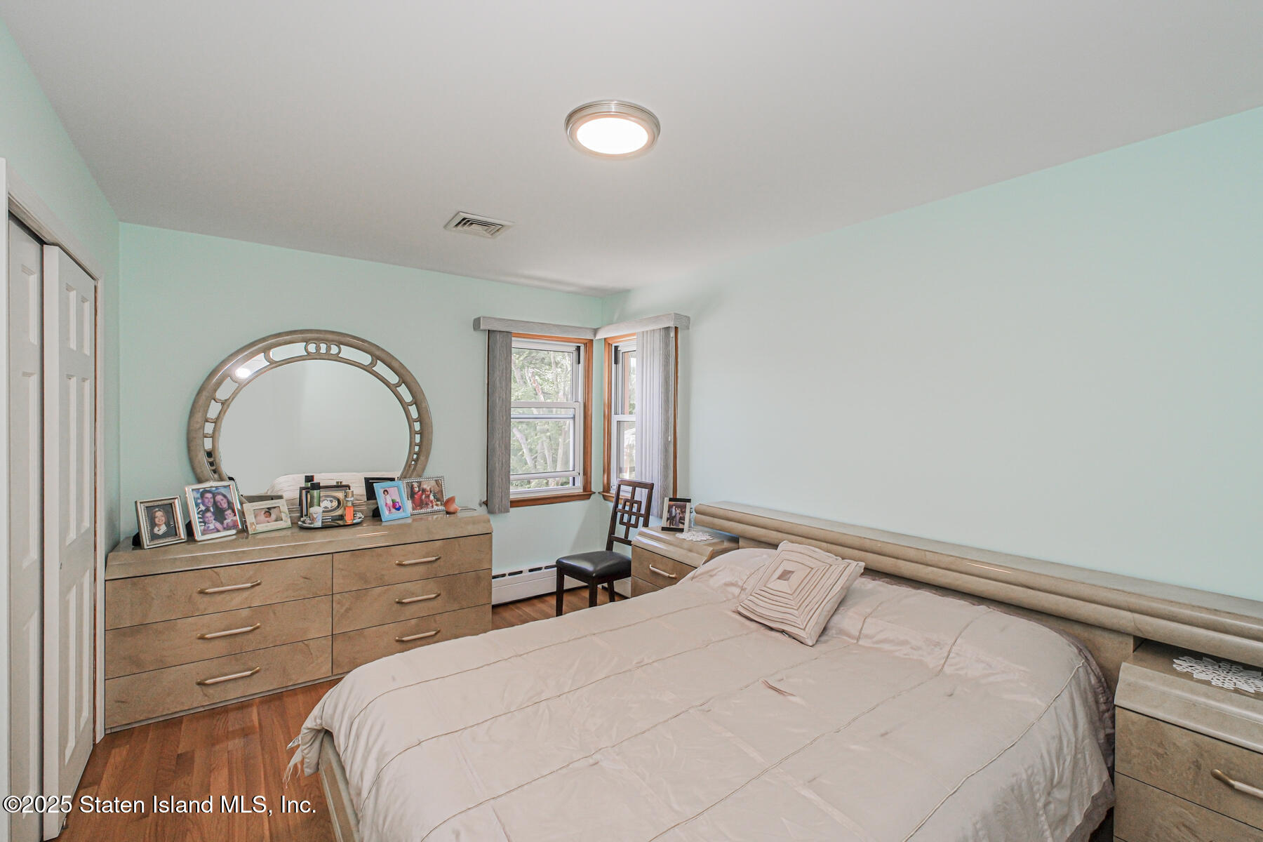 125 Ridgecrest Avenue Staten Island, NY 10312 - Photo 11 of 24 Photo Aug 26 2025, 11 56 30 PM