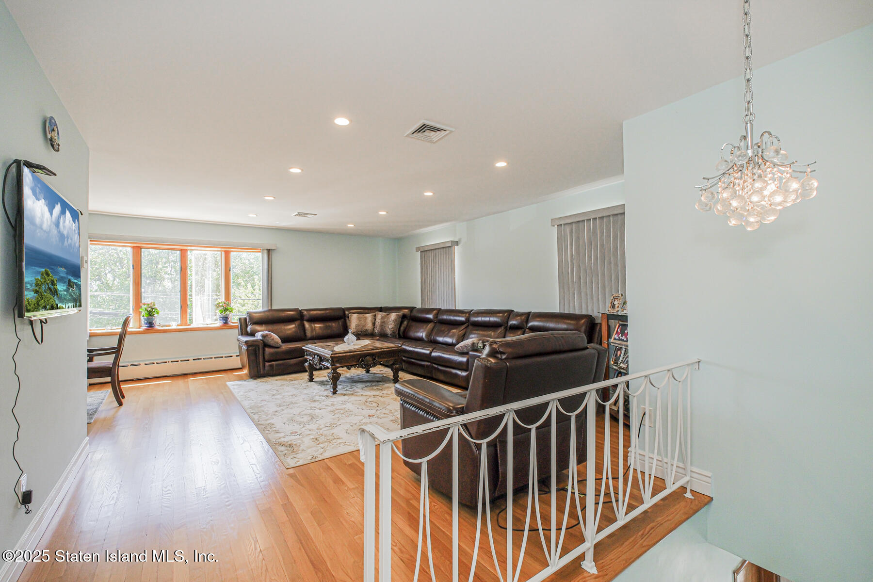 125 Ridgecrest Avenue Staten Island, NY 10312 - Photo 16 of 24 Photo Aug 26 2025, 11 47 39 PM