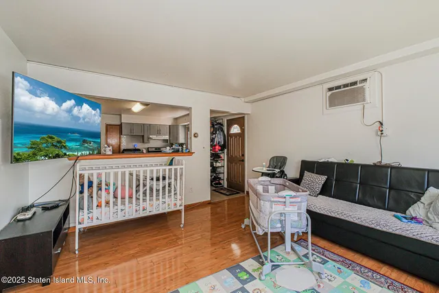 $1,488,888 | 125 Ridgecrest Avenue | Eltingville