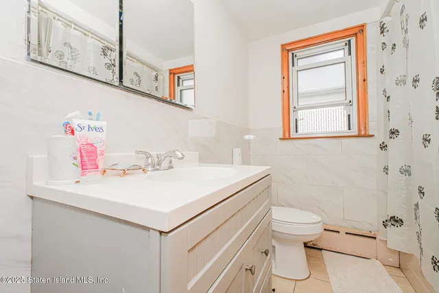 $1,488,888 | 125 Ridgecrest Avenue | Eltingville