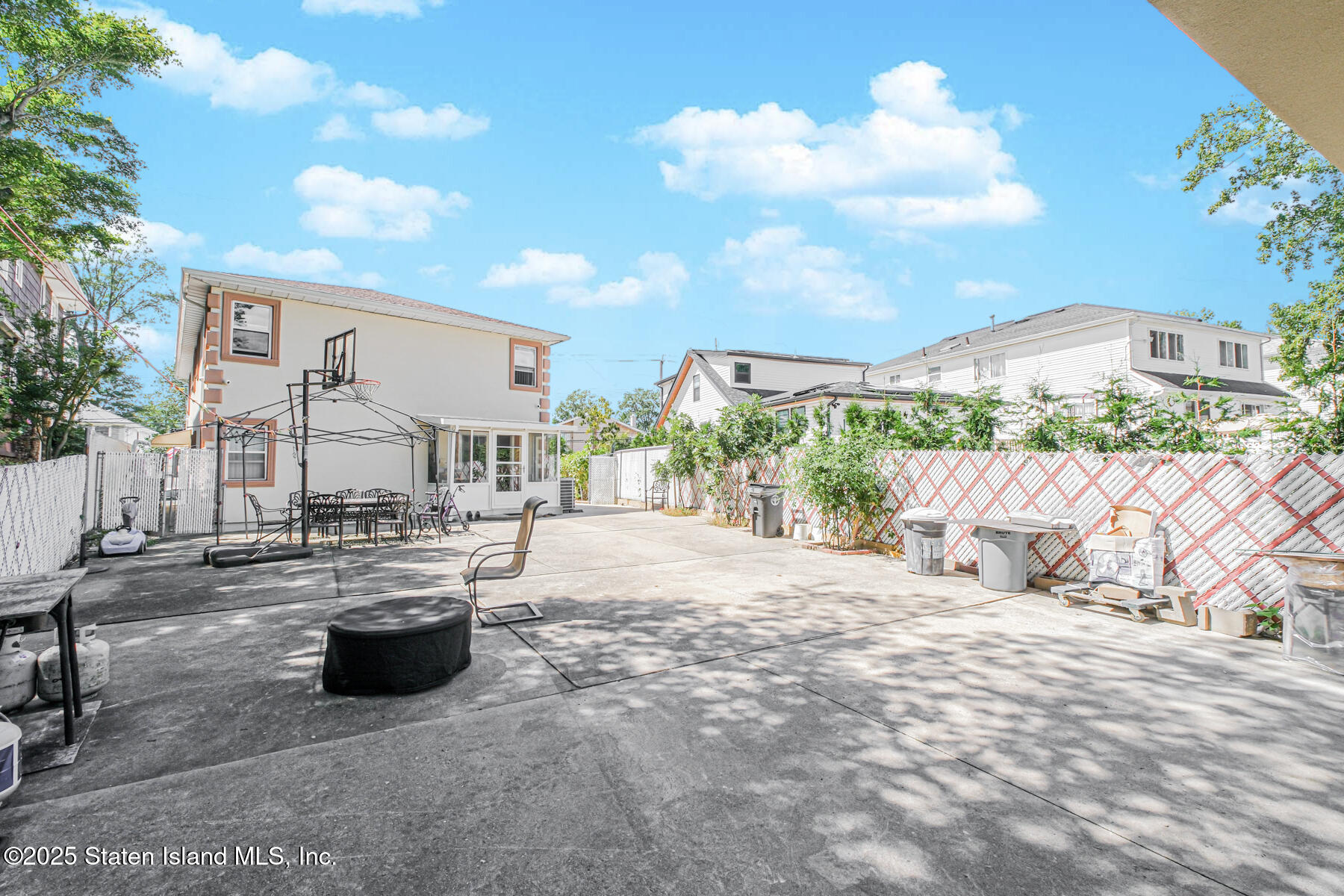 125 Ridgecrest Avenue Staten Island, NY 10312 - Photo 22 of 24 Photo Aug 26 2025, 11 34 23 PM