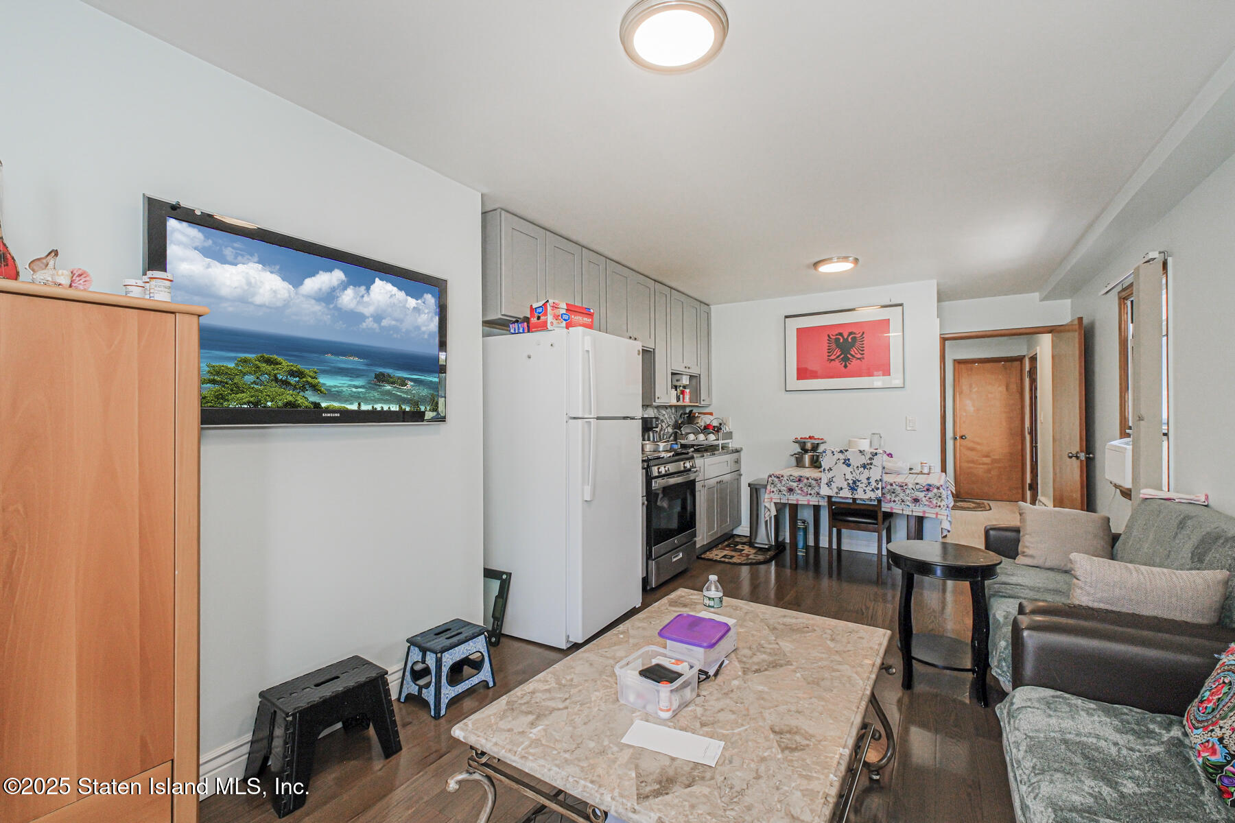 125 Ridgecrest Avenue Staten Island, NY 10312 - Photo 4 of 24 Photo Aug 27 2025, 12 03 24 AM