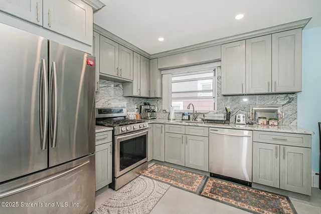 $1,488,888 | 125 Ridgecrest Avenue | Eltingville