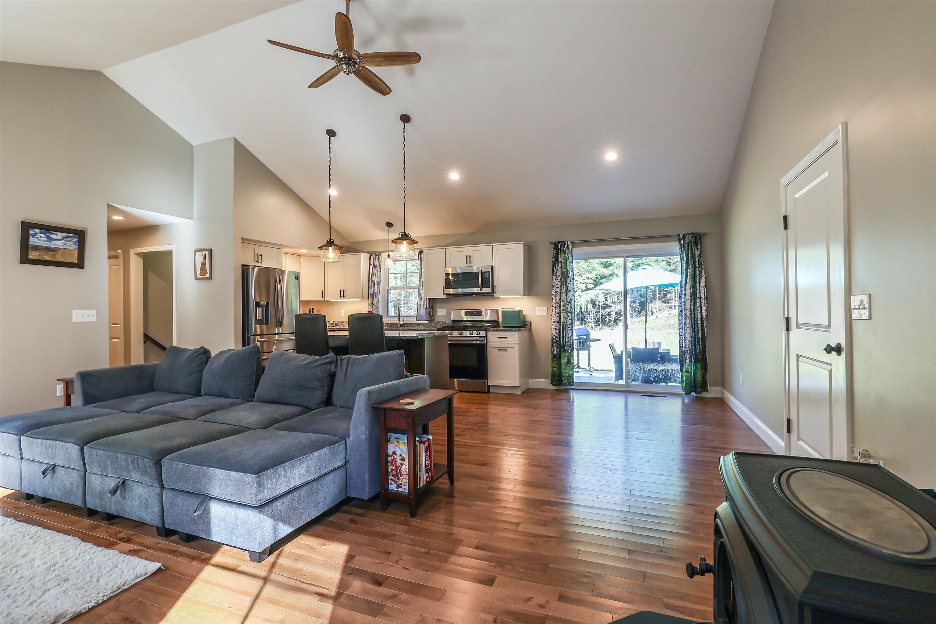 53 Coolidge Drive Washington, NH 03280 - Photo 3 of 39