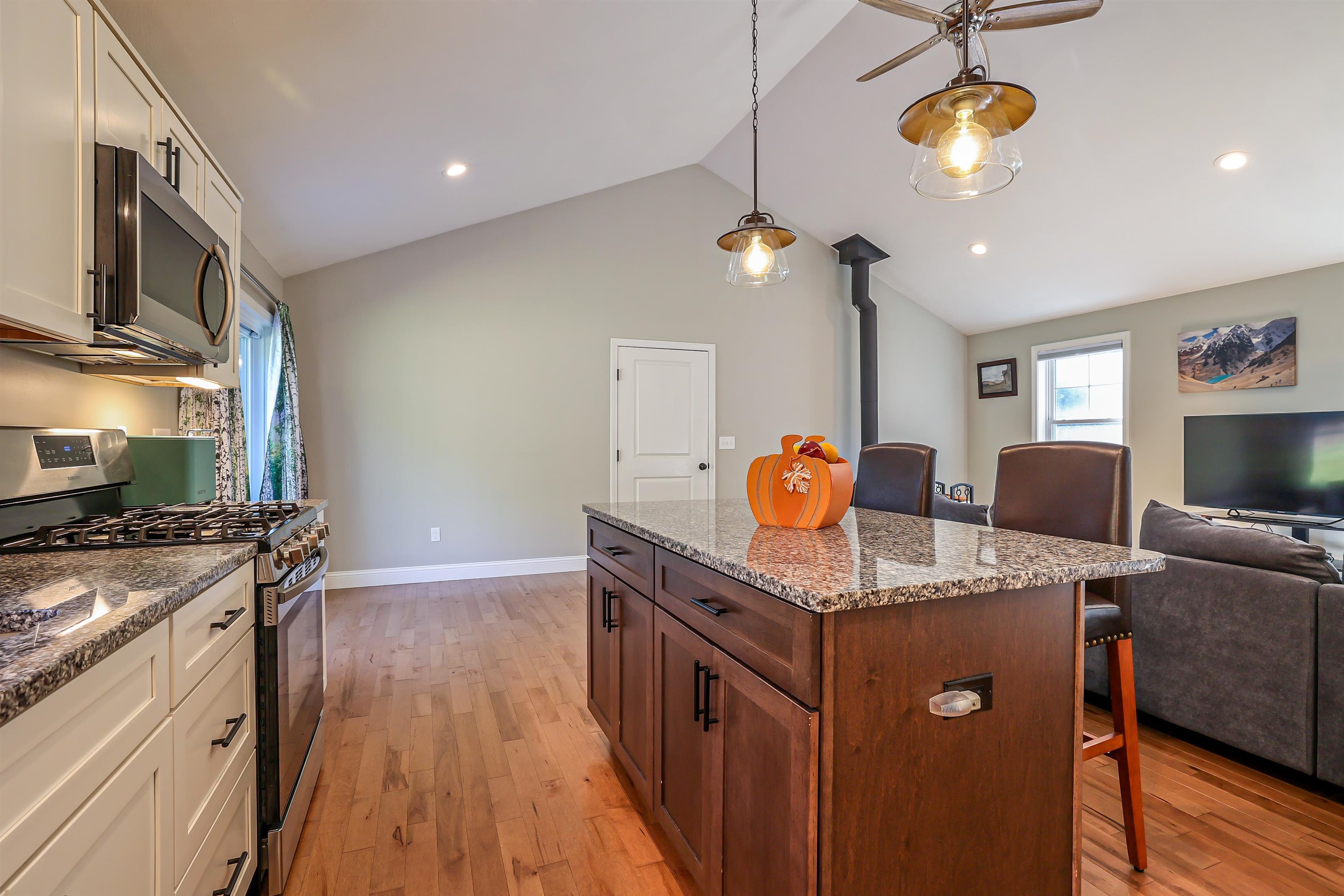 53 Coolidge Drive Washington, NH 03280 - Photo 37 of 39