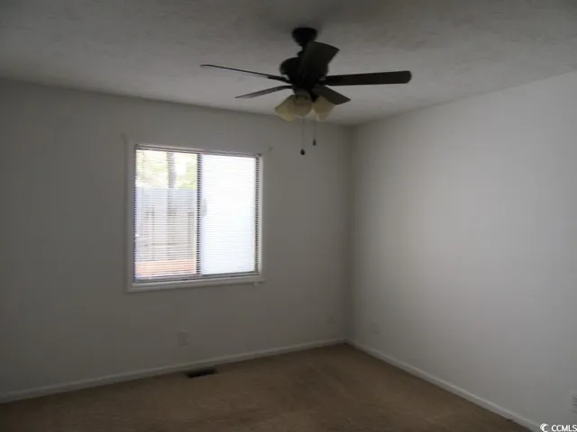 $1,350 | 4389 Lakeside Drive, Unit 16, Little River, SC 29566