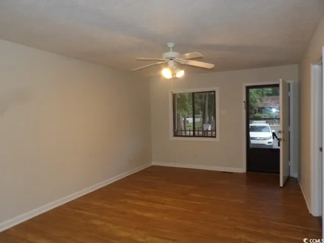 $1,350 | 4389 Lakeside Drive, Unit 16, Little River, SC 29566