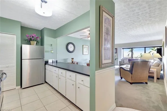 $399,900 | 60 West Pelican Street, Unit 401, Naples, FL 34113