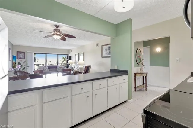 $399,900 | 60 West Pelican Street, Unit 401, Naples, FL 34113