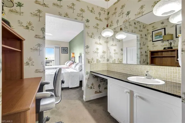 $399,900 | 60 West Pelican Street, Unit 401, Naples, FL 34113