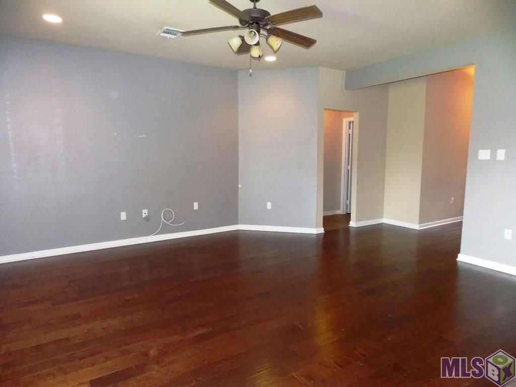 9425 Lockhart Road Denham Springs, LA 70726 - Photo 7 of 12 Gallery Image 7