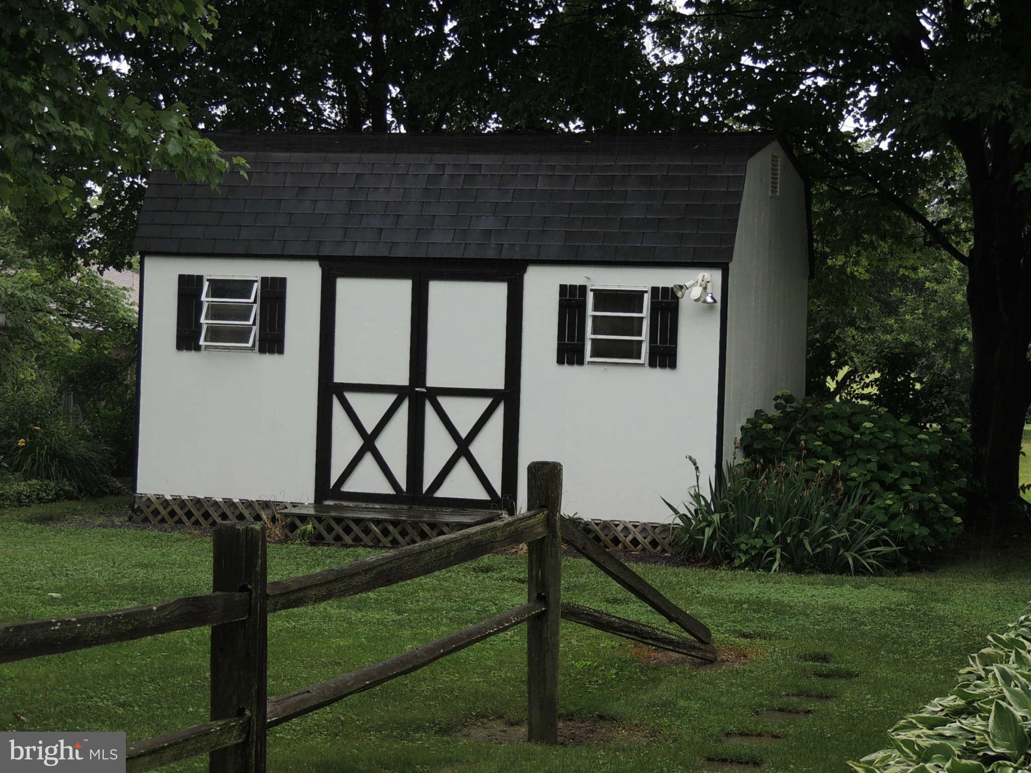 8441 Woodville Road Mount Airy, MD 21771 - Photo 16 of 24 Shed