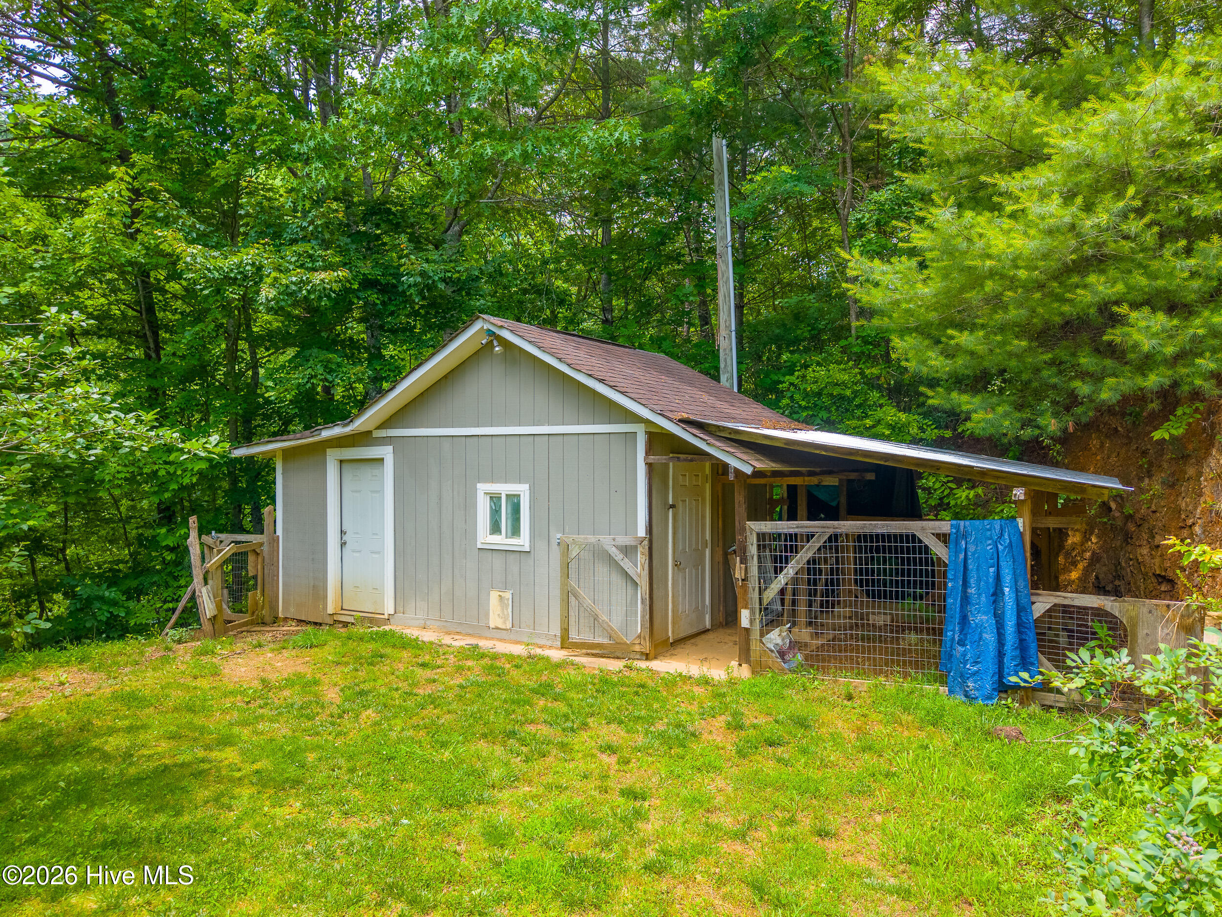 1044 Shell Stand Road Almond, NC 28702 - Photo 58 of 74
