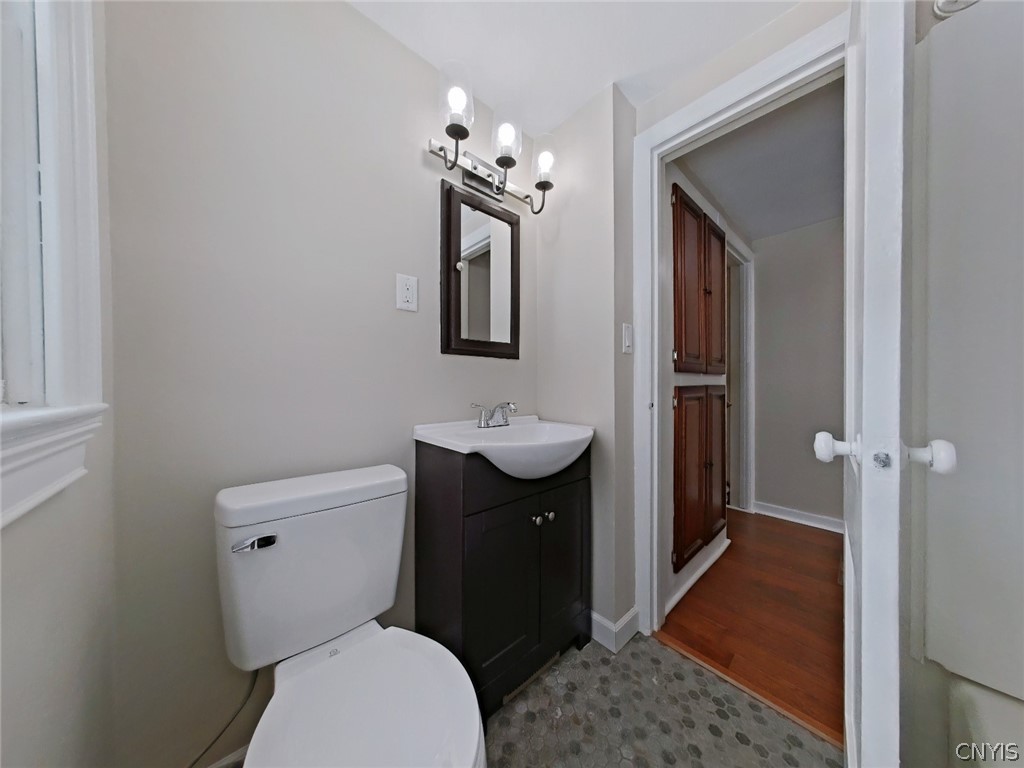 408 Coolidge Road Utica, NY 13502 - Photo 20 of 37