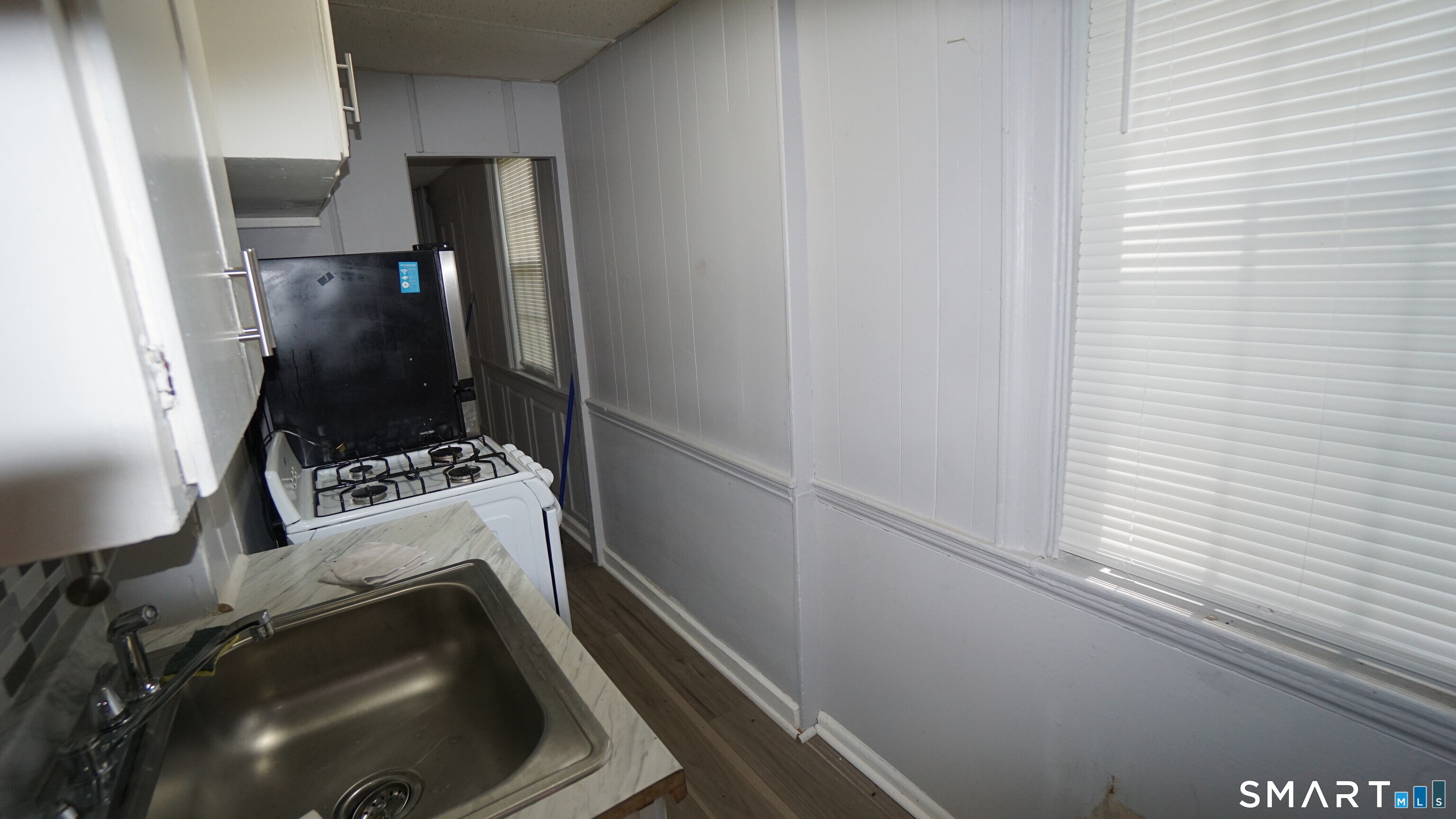 245 Deerfield Road Windsor, CT 06095 - Photo 24 of 27 First floor 1 bedroom, 1 bath unit