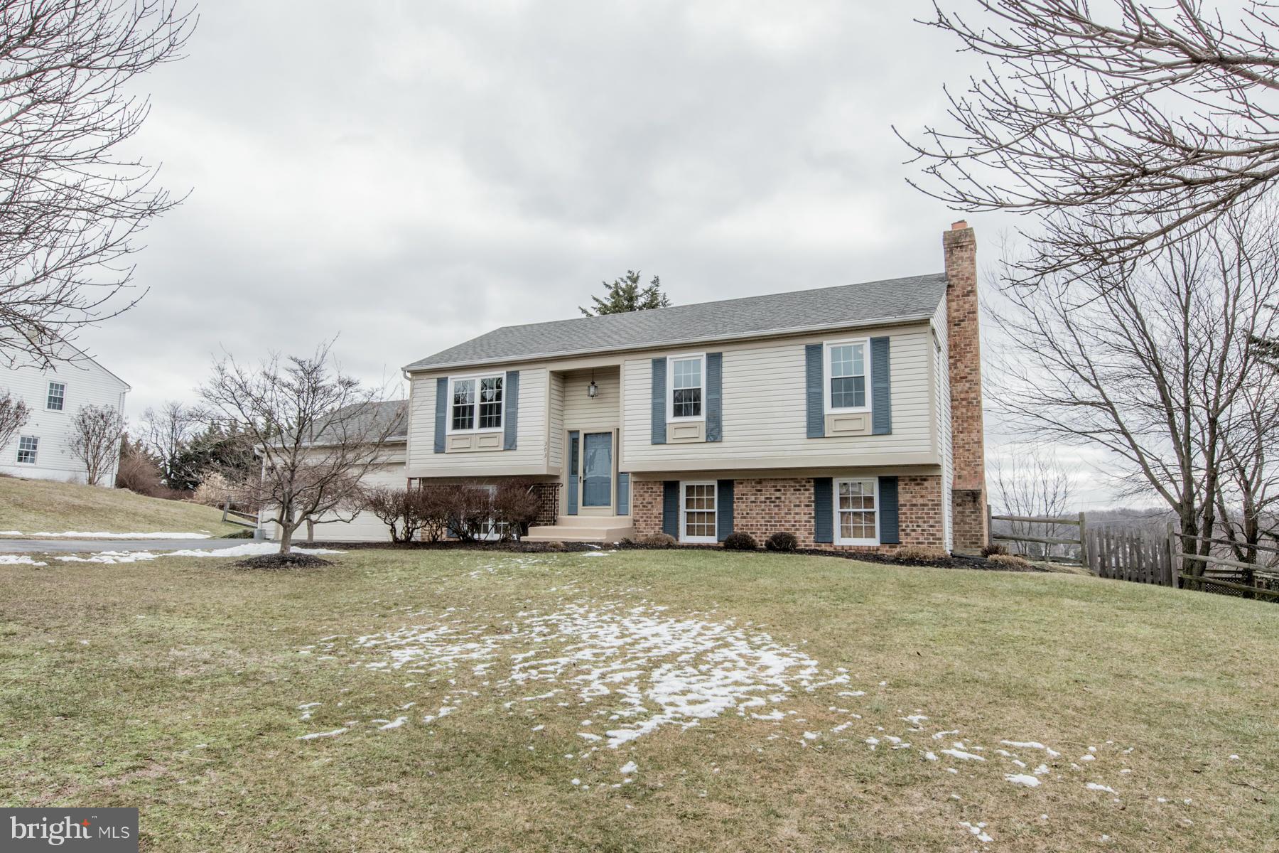 303 Spring Gate Court Mount Airy, MD 21771 - Photo 3 of 30 Exterior (Front)