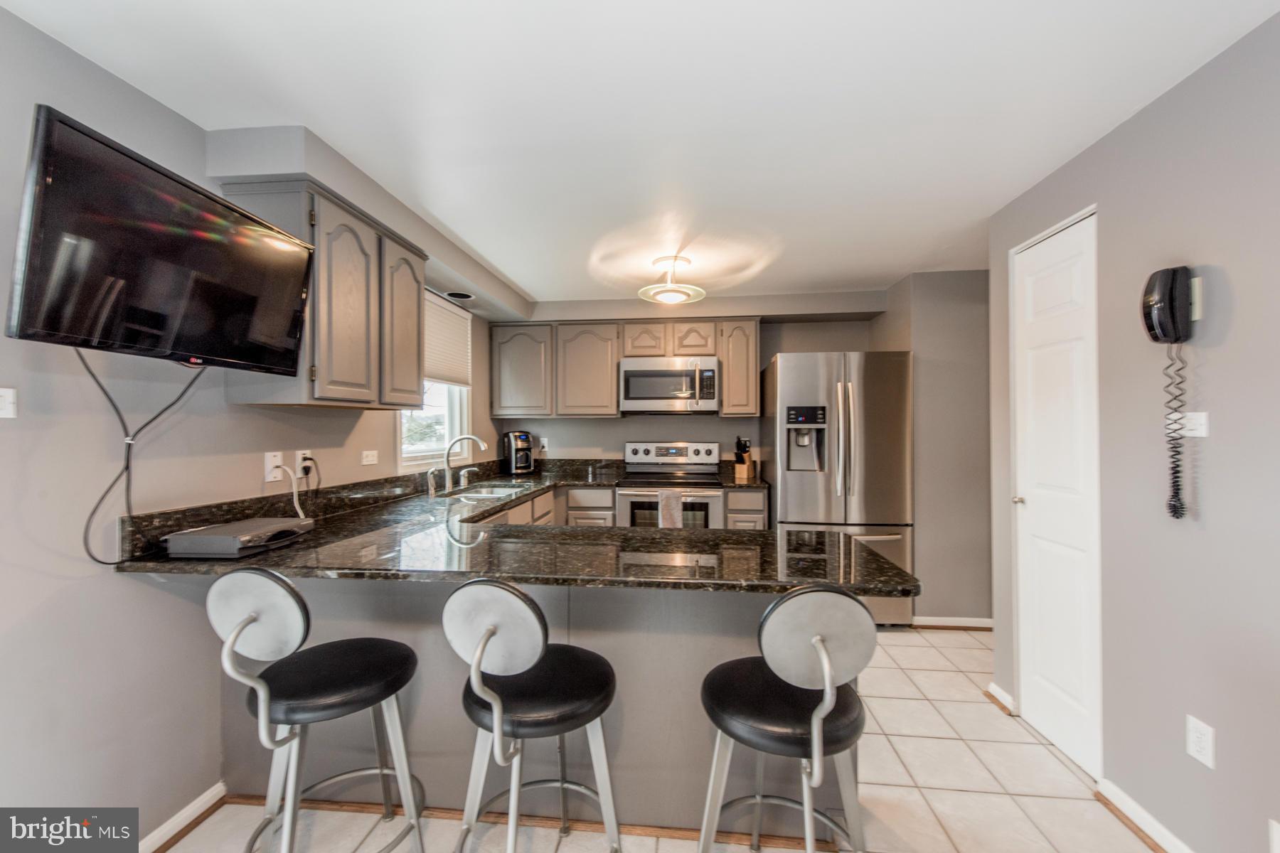 303 Spring Gate Court Mount Airy, MD 21771 - Photo 10 of 30 Kitchen