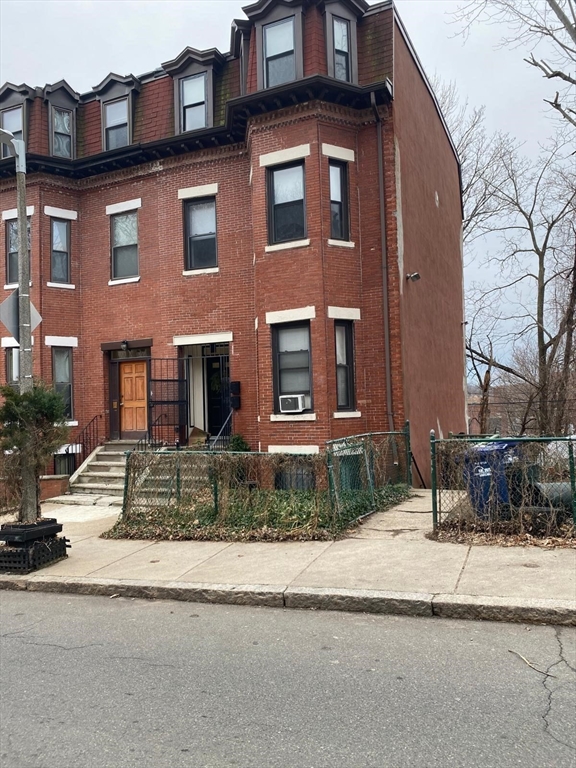 96 Marcella Street, Unit 2 Boston, MA 02119 - Photo 37 of 37 a view of a brick building