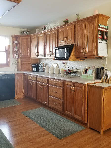 668 West German Road Bay City, MI 48708 - Photo 4 of 34