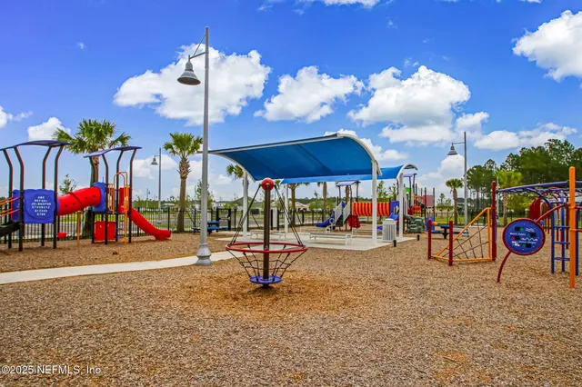 $395,000 | 454 Pine Bluff Drive, St. Augustine, FL 32092