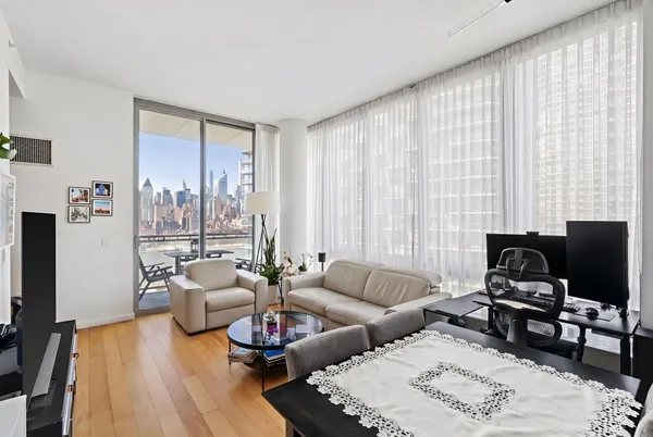 $1,275,000 | 46-30 Center Boulevard, Unit 1503 | Long Island City