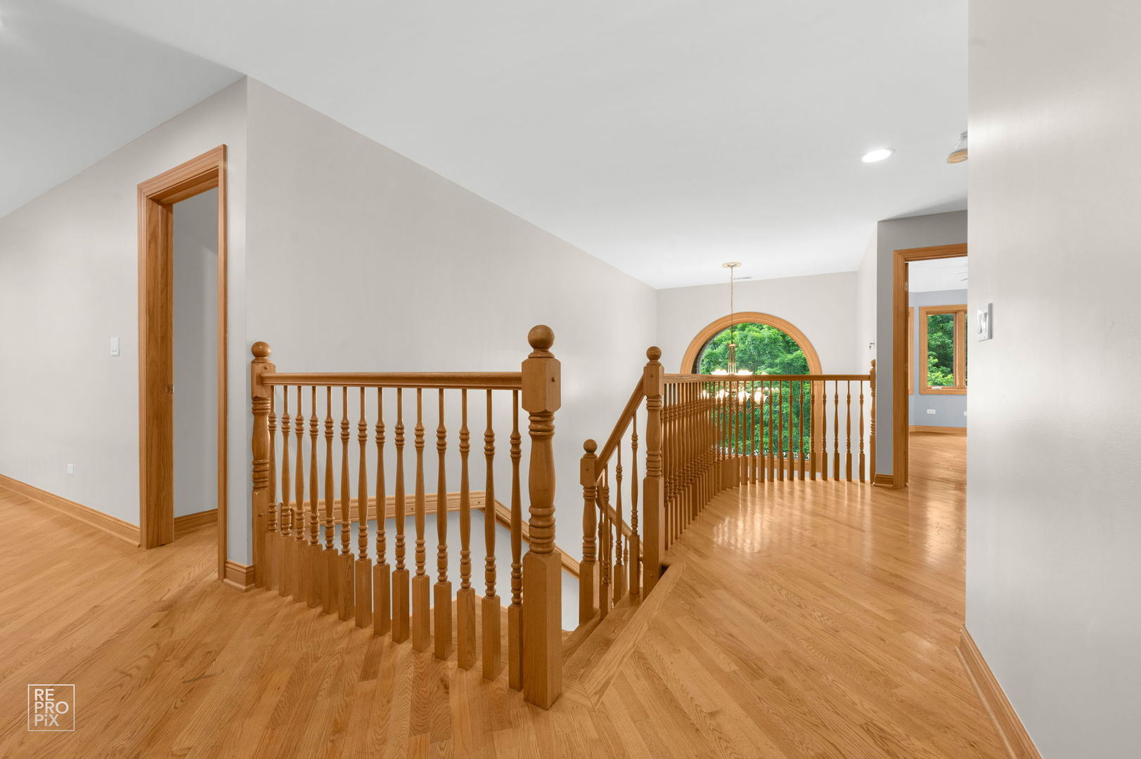 1017 Red Oak Street Addison, IL 60101 - Photo 17 of 36