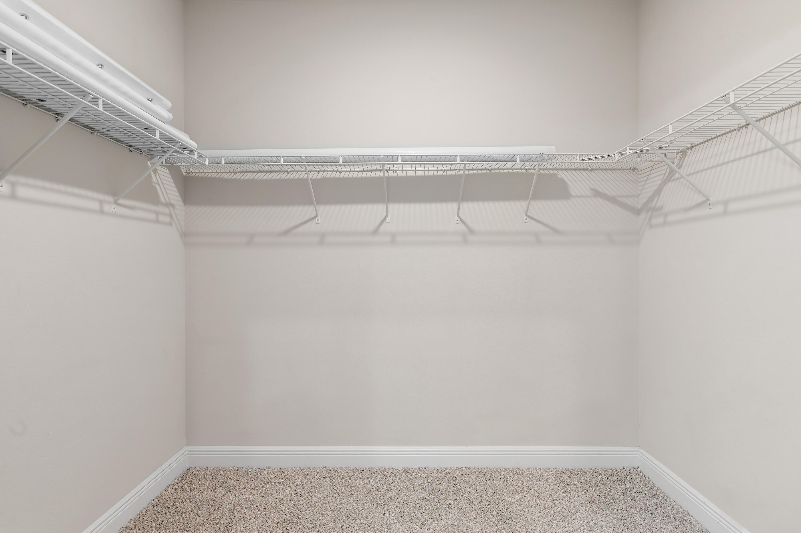 239 Southern Pnes Road Santa Rosa Beach, FL 32459 - Photo 21 of 32 Walk-in Closet