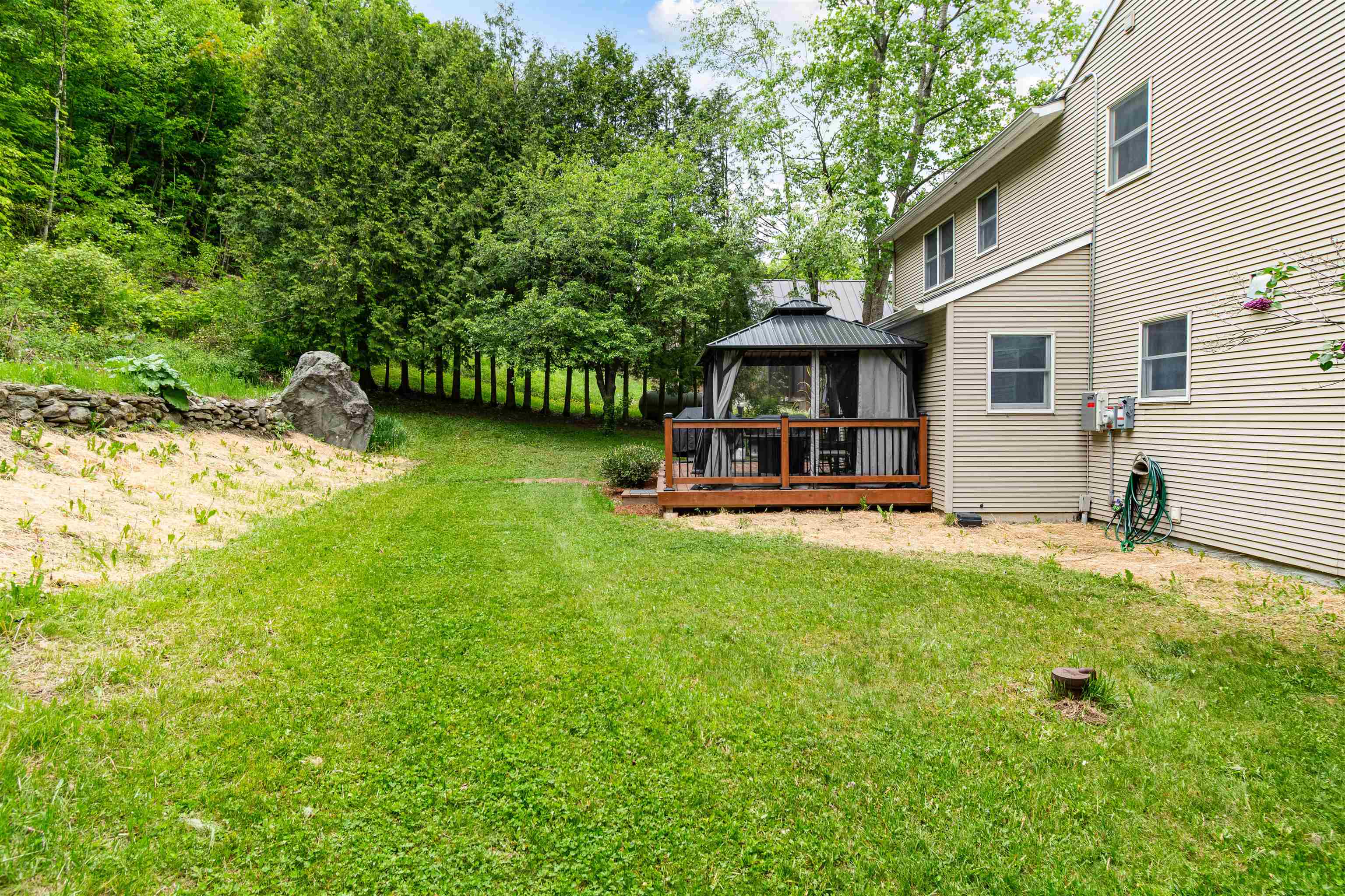 697 East Hill Road Richmond, VT 05477 - Photo 49 of 57
