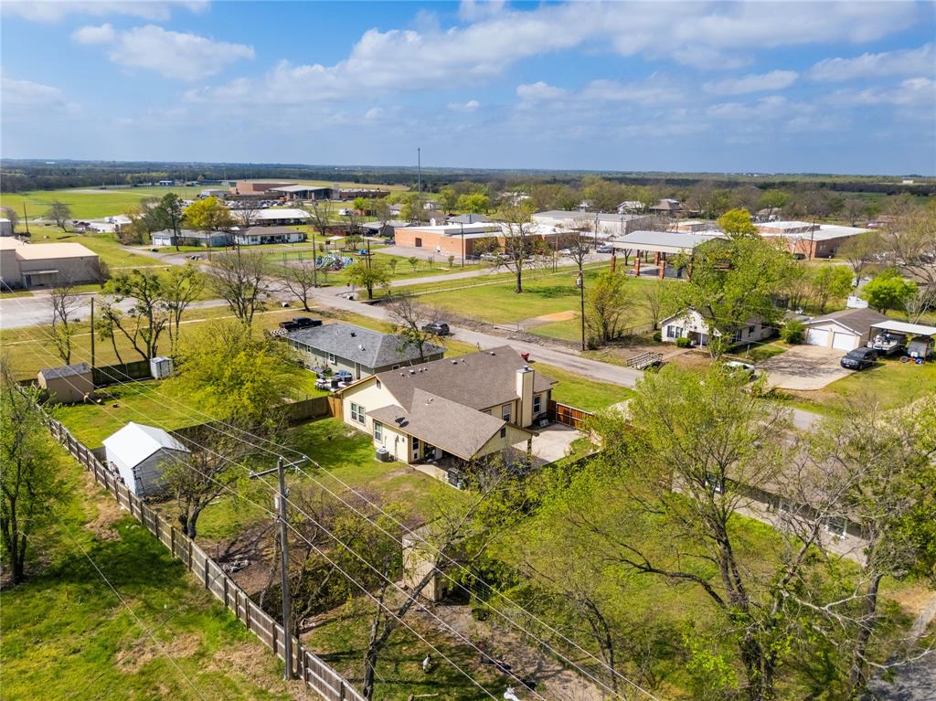 105 South 6th Street Celeste, TX 75423 - Photo 27 of 34 a view of a city