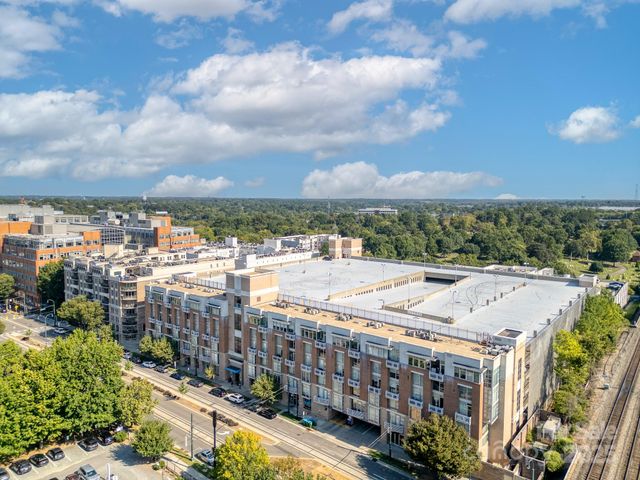 a picture of city view