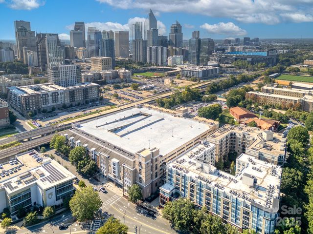 a picture of city view