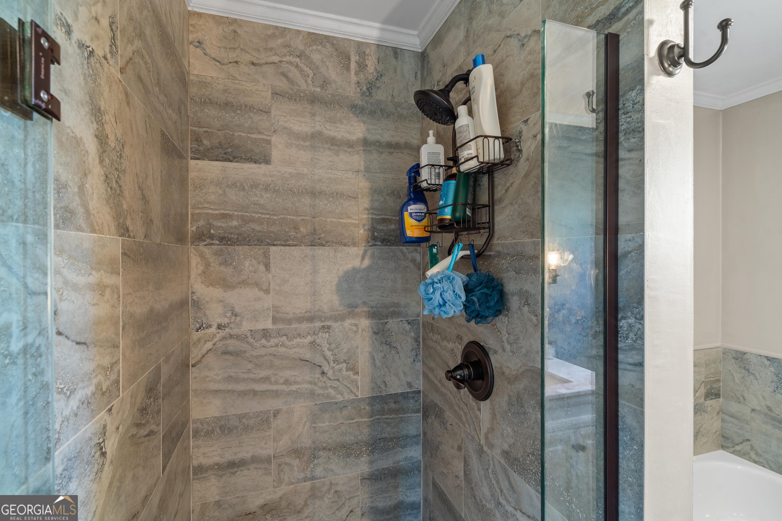 426 Crow Creek Road Lakemont, GA 30552 - Photo 26 of 60 a bathroom with a shower