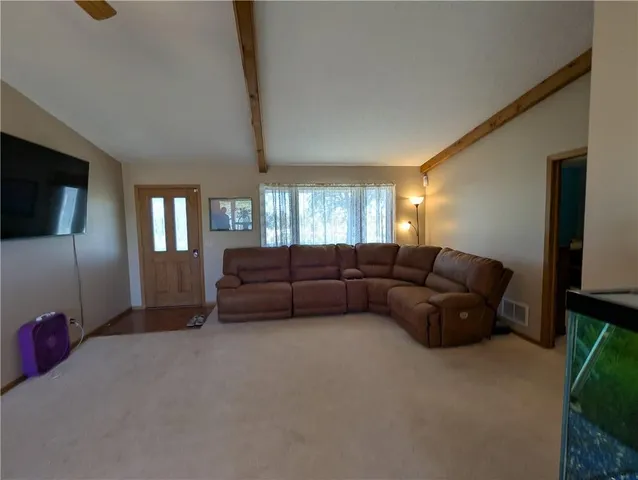 $525,000 | 1277 200th Street, Hiawatha, KS 66434