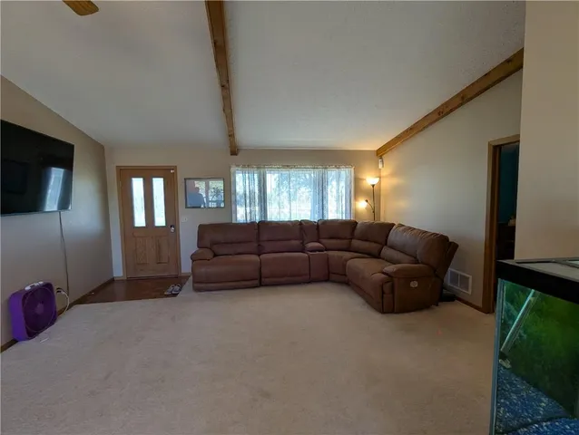 $525,000 | 1277 200th Street, Hiawatha, KS 66434