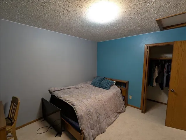 $525,000 | 1277 200th Street, Hiawatha, KS 66434